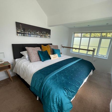 Villa The Upton Coach House Birkenhead Esterno foto